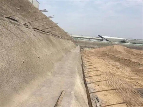五寨河道边坡加固